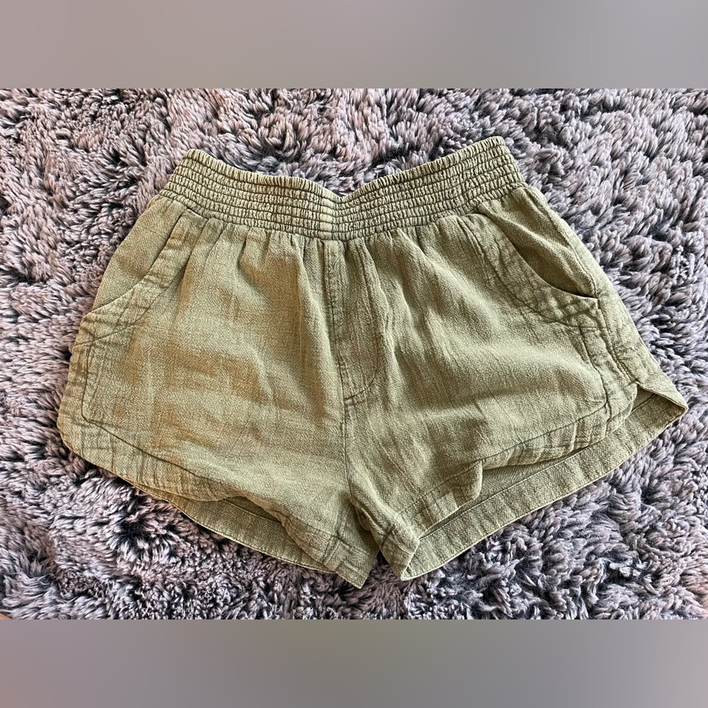 Rip Curl High Waist Green Shorts Relaxed Fit - NEW